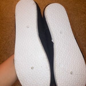 Comfy flats